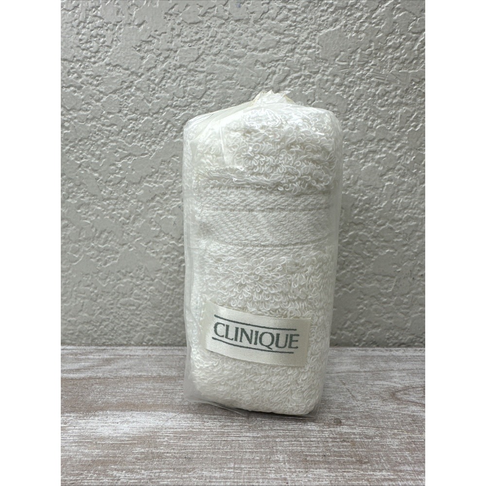 $16 🌙 Clinique Face Towel Terry Washcloth Home &‎ Travel NEW